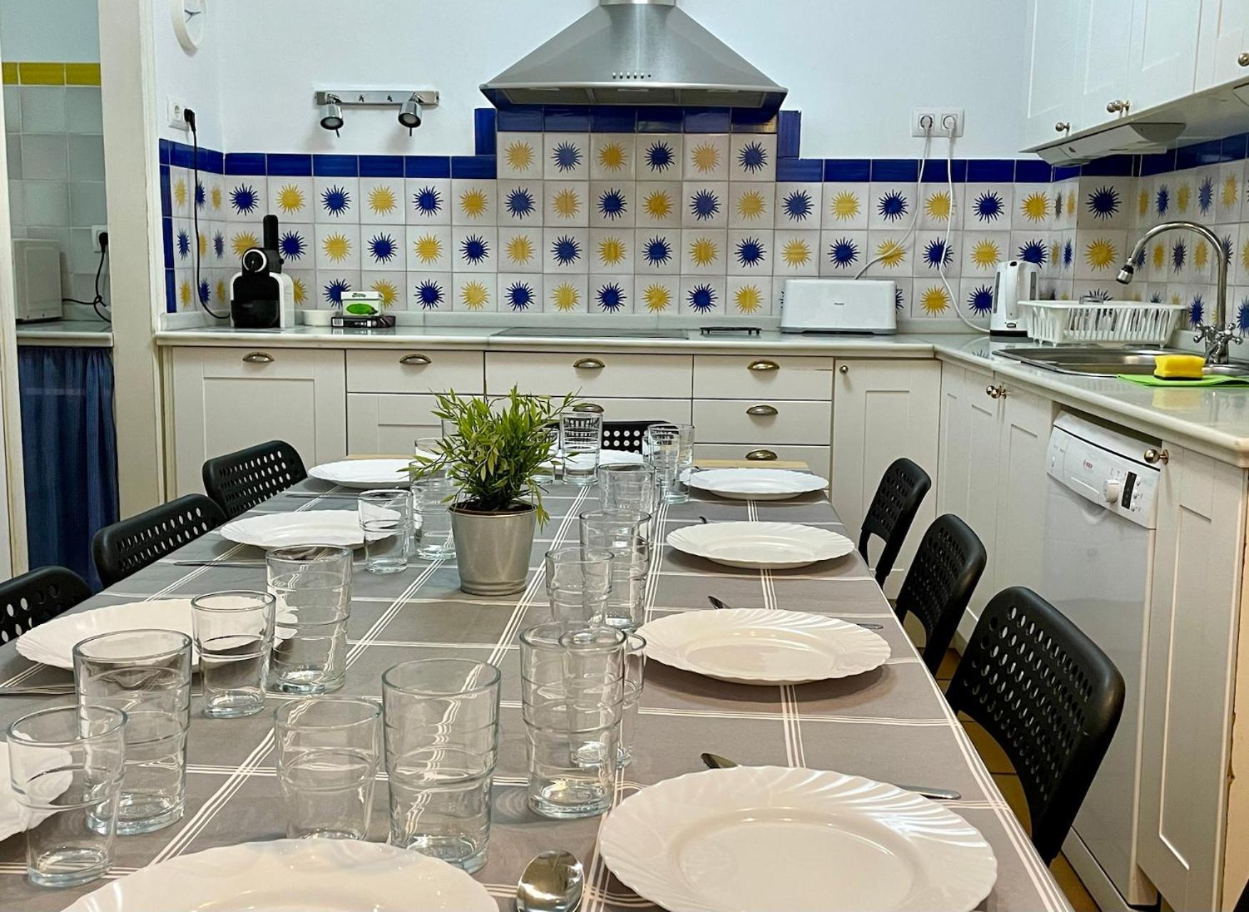 Plaza Espana Family House Севилья Экстерьер фото