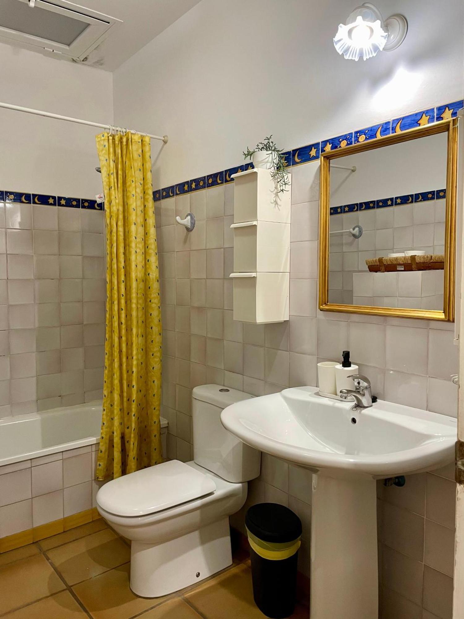 Plaza Espana Family House Севилья Экстерьер фото