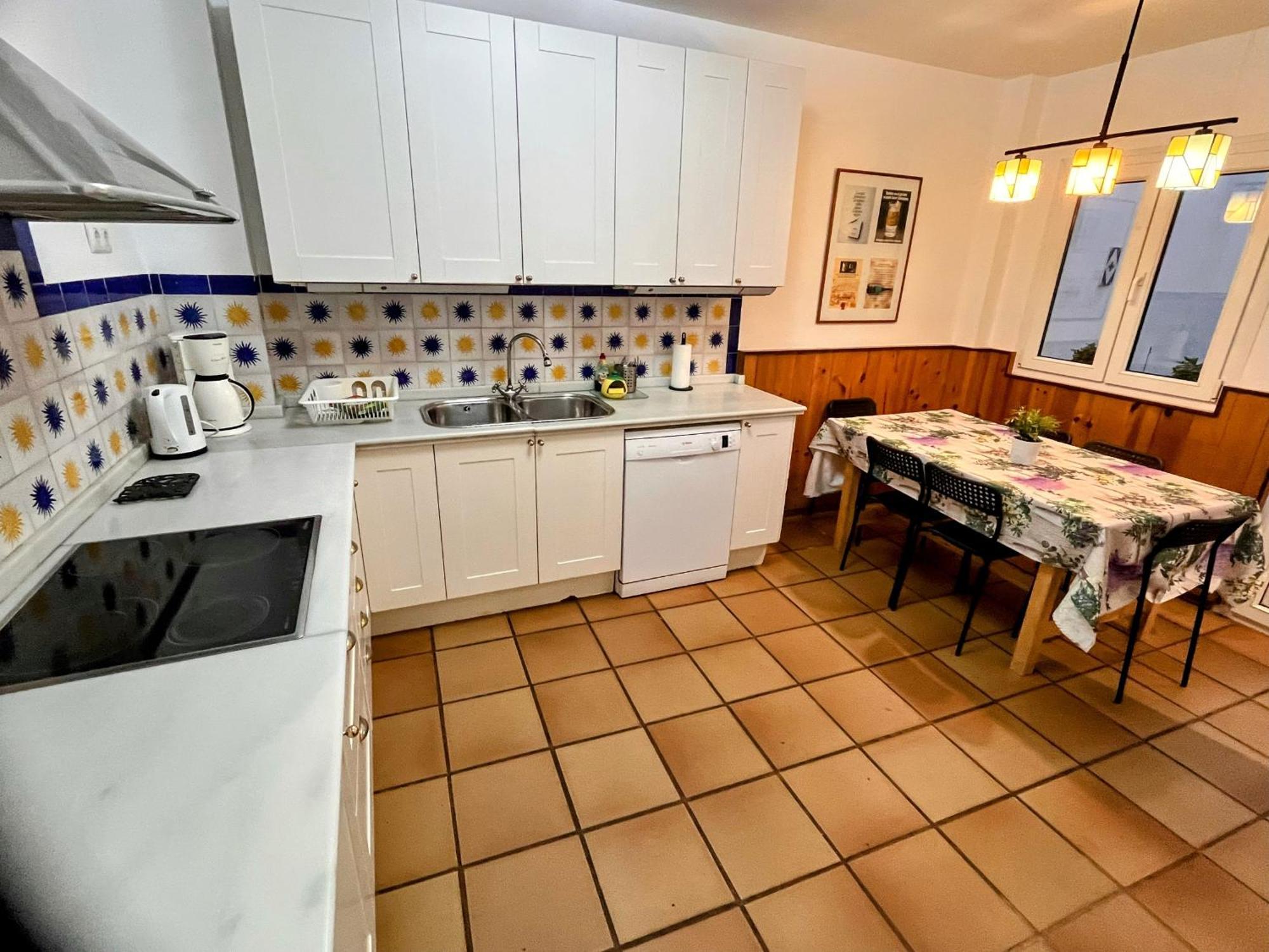 Plaza Espana Family House Севилья Экстерьер фото